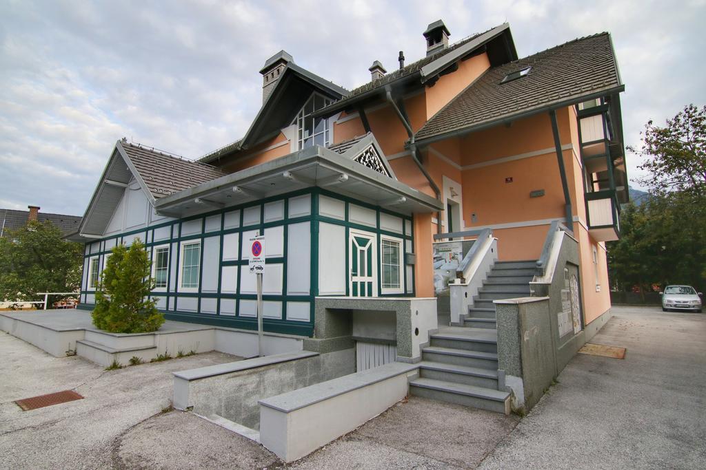 Golob Apartment Kranjska Gora Esterno foto